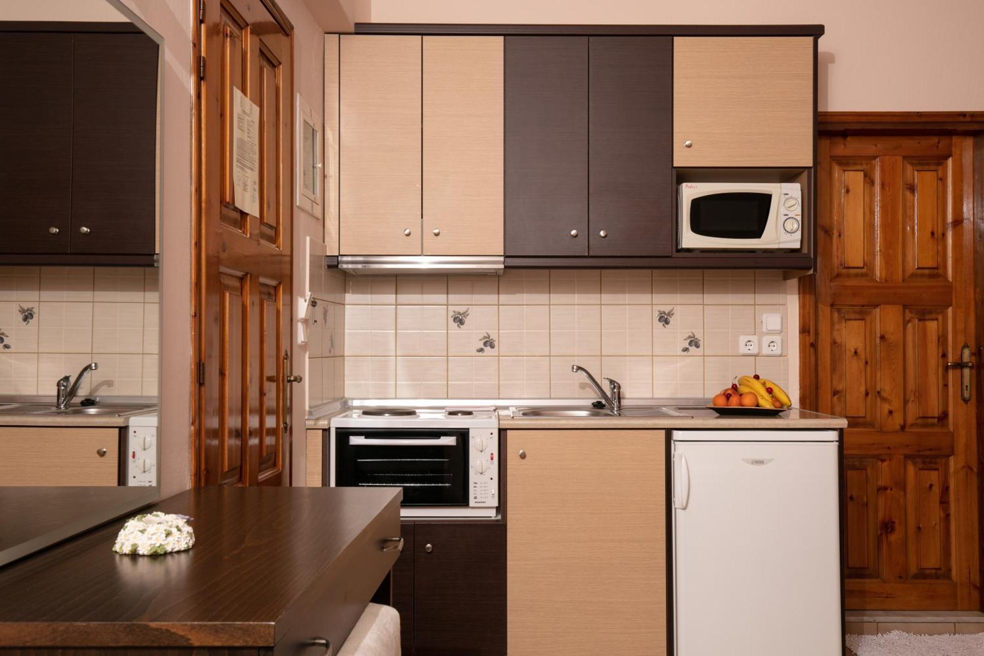 Dryades Apartments & Studios Скала-Потамиас Экстерьер фото